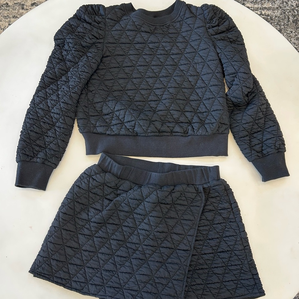 Quilted black loungewear set